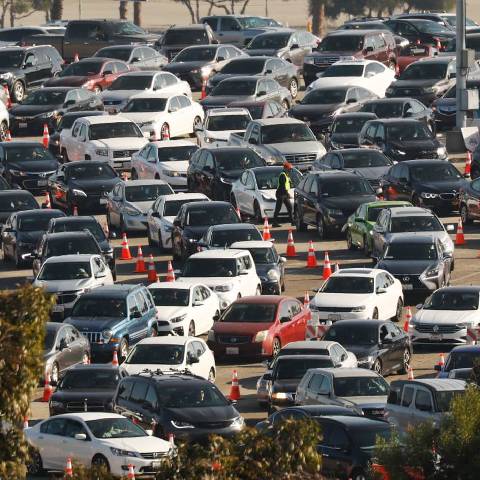پارکینگ‌های هوشمند و تسهیل سفرهای نوروزی