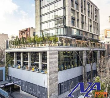 پارکینگ هوشمند در ساختمان تجاری رویال آدرس