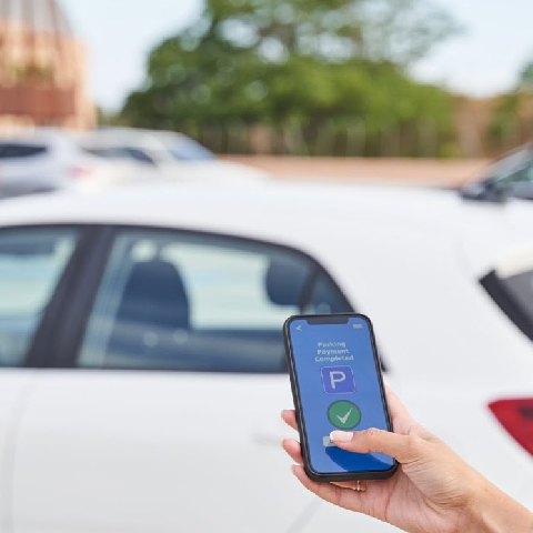 دستگاه‌های پرداخت موبایلی در پارکینگ‌های هوشمند