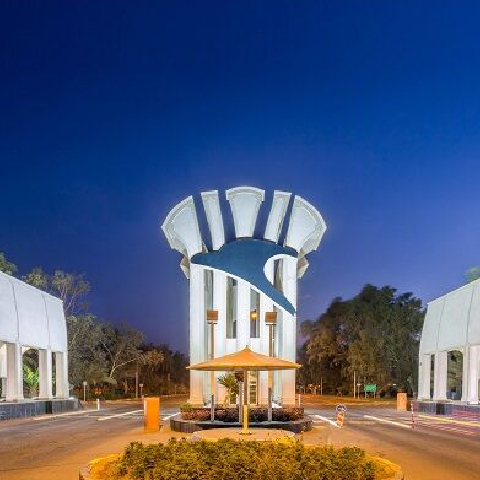 پارکینگ هوشمند در منطقه ویژه آزاد اقتصادی ارگ جدید بم